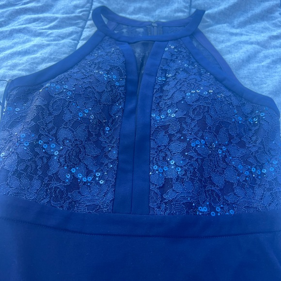 Nightway Navy Halter Cocktail Dress with Sequins and Lace Bodice Size 8 - Picture 2 of 3